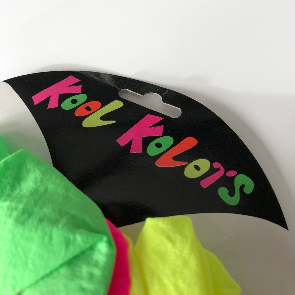 VTG 80s Deadstock Scrunchie Neon Hair Clip - Picture 4 of 7